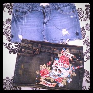 SOLD 💋Bundled blue jean skirts