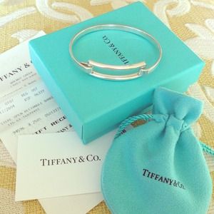 TRADED! AUTH! Tiffany&Co. Bangle Bracelet w/ POP