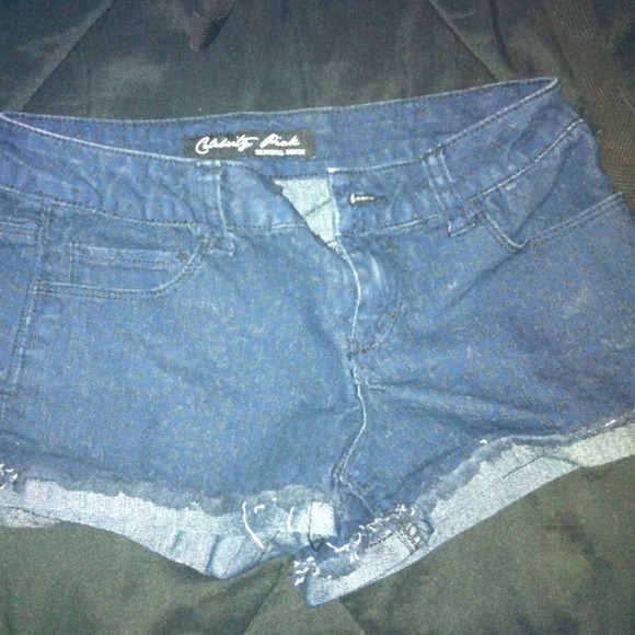 celebrity pink size ( 1 )