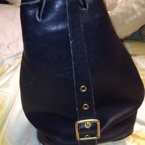 Blk leather Coach Sling bag