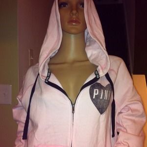 Victoria Secret Pink Hoodie & Hudson shorts!!