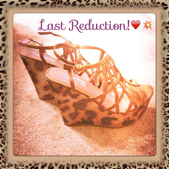 ✨Price reduction-*STEVE MADDEN* caged wedges!