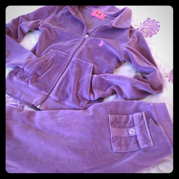 💘Traded $ AuthPlum Juicy Couture Hoodie and Pants