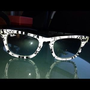 Funky Ray-Ban Special Edition 🌟RESERVED🌟