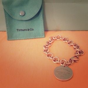 **Sold** Auth Tiffany Round Tag Bracelet