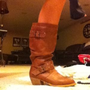 Cowboy boots with hold studs and buckles!