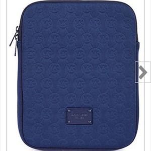 MICHAEL KORS IPAD CASE