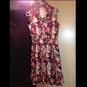Vintage doll print dress