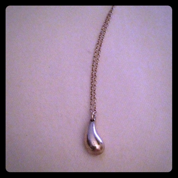Tear drop Tiffany & co. Necklace