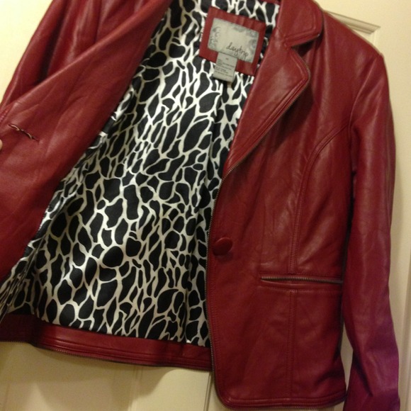 Faux leather jacket - Picture 3 of 3