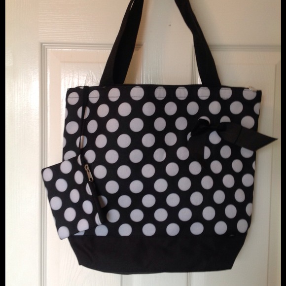 ⛔⛔TRADED⛔⛔ Large tote