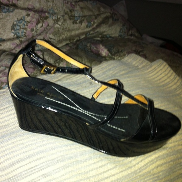 Sold bundled @labelayou Kate Spade sandal