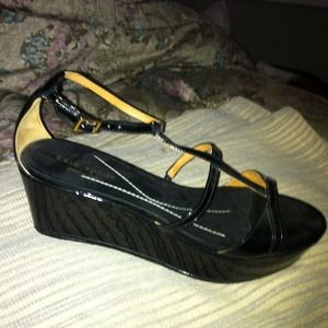 Sold bundled @labelayou Kate Spade sandal