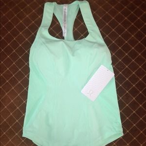 Lululemon Tank! Brand New with Tags!!