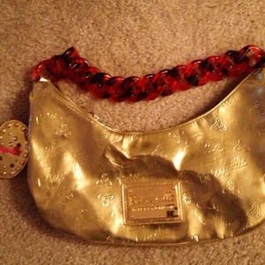 Small gold clutch