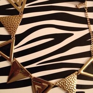 Gold and black collar necklace