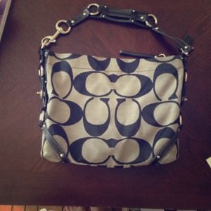 Coach Signature handbag