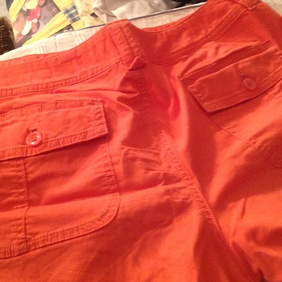 Eddie Bauer shorts - Picture 3 of 3