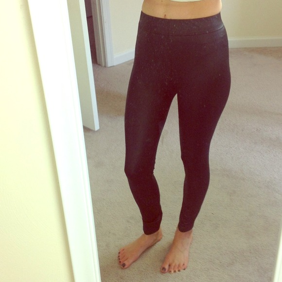 FAUX LEATHER BLACK LEGGINGS KARDASHIAN KOLLECTION