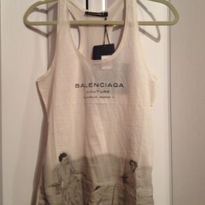 Balenciaga T-Shirt - 100%  Authentic