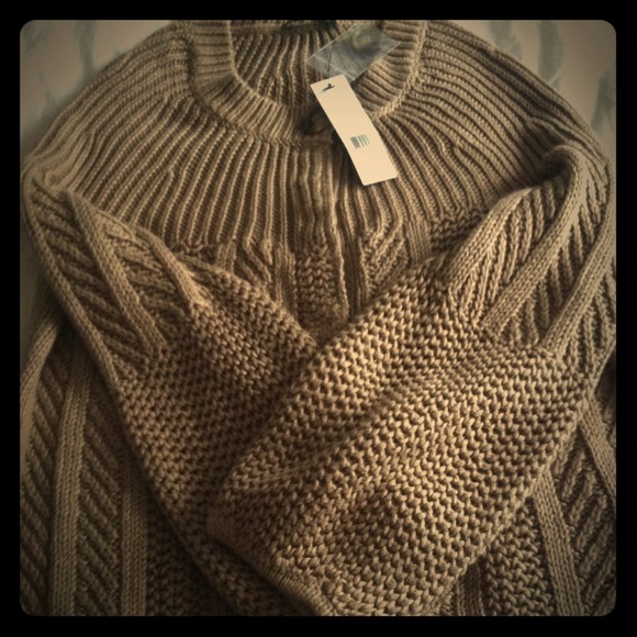 Theory cardigan retails $315, size medium Nwt