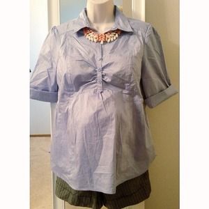 NWT. H&M MAMA Maternity Top