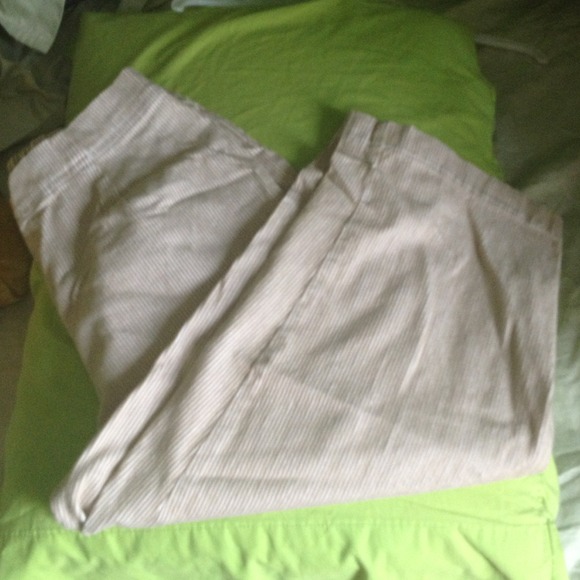 Tan and white pinstriped capris - Picture 1 of 2