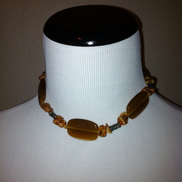 ⬇🔴💥REDUCED💥 BROWN BEADED CHOKER NECKLACE 💎