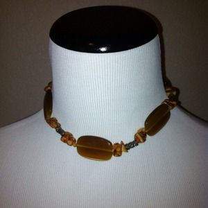 ⬇🔴💥REDUCED💥 BROWN BEADED CHOKER NECKLACE 💎