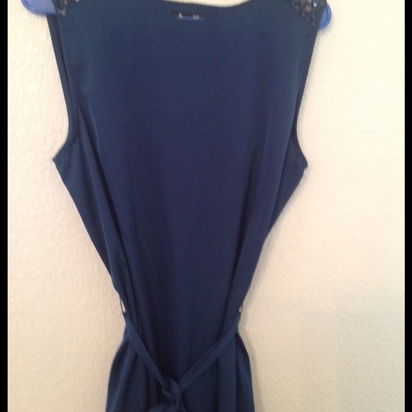 Tops.. - Picture 2 of 2