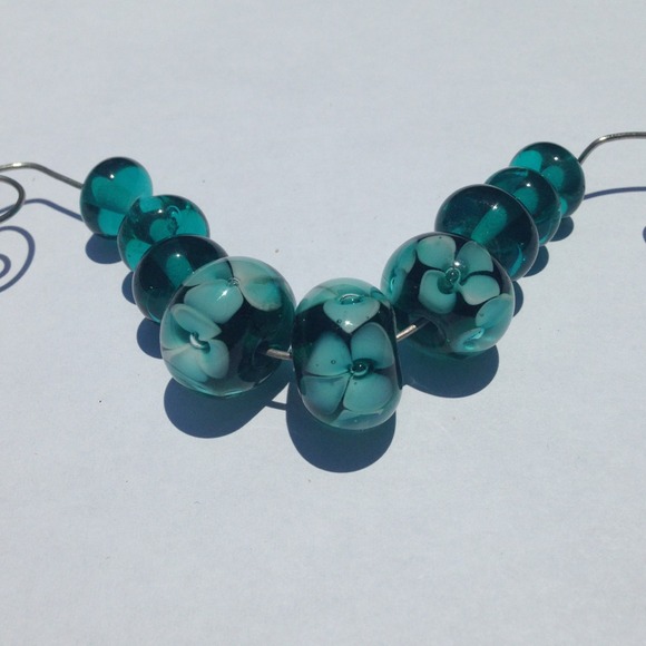 Lampwork Glass Beads Handmade by: Melkysweet