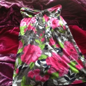 Floral strapless Hollister sundress