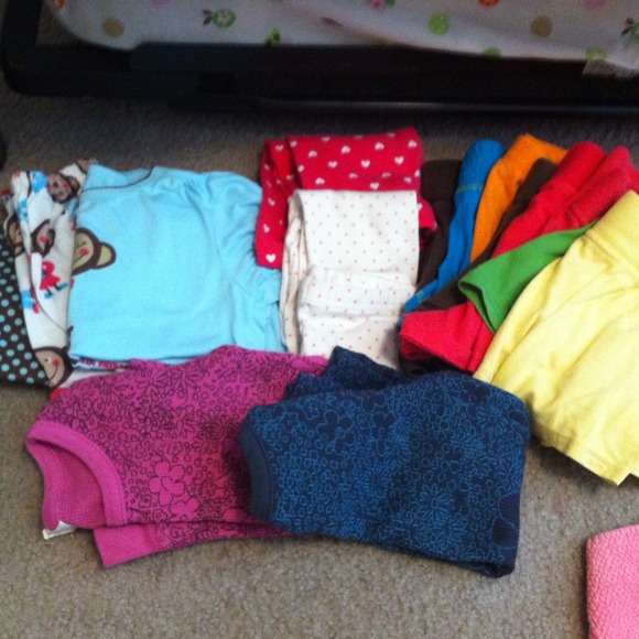 Bundle - Picture 2 of 3