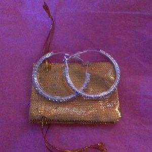 ***traded***Fashion rhinestone bangle earrings