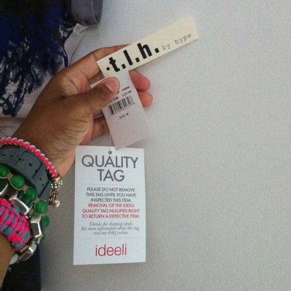 Donated! Dress w cap sleeves-long zipper - Picture 2 of 4