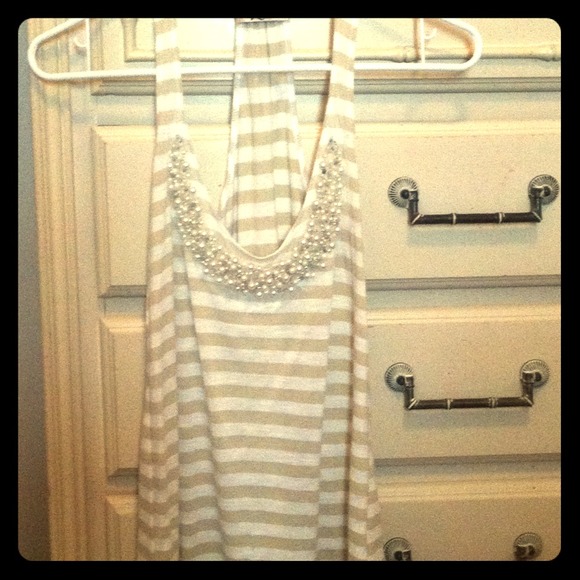 Knit razorback beaded tee from Saks Fifth Avenue! - Picture 1 of 4