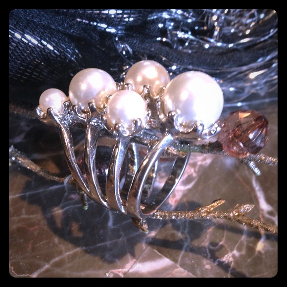 Pearl cocktail ring