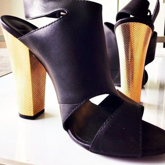 Giuseppe Zanotti Evening Sandles. Made in Italy.