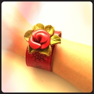 Handmade leather bracelet