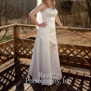 Maggie Sottero's Lara