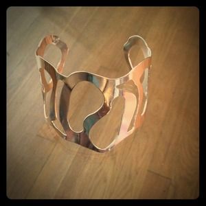 ❌ON HOLD❌PLUS SIZE Bracelet &NWT TwentyOne Perfume