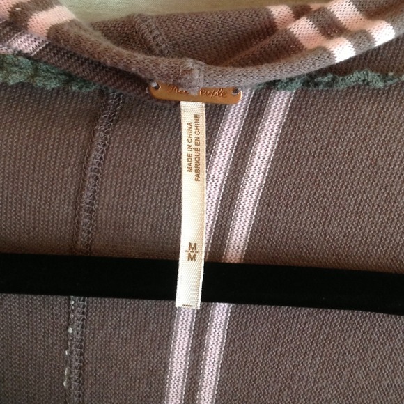 Free People sweater - Picture 3 of 4