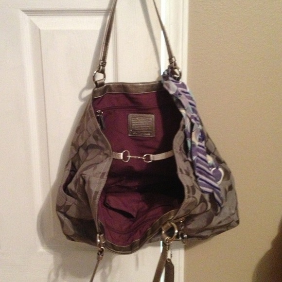 Coach Handbags - Coach purse