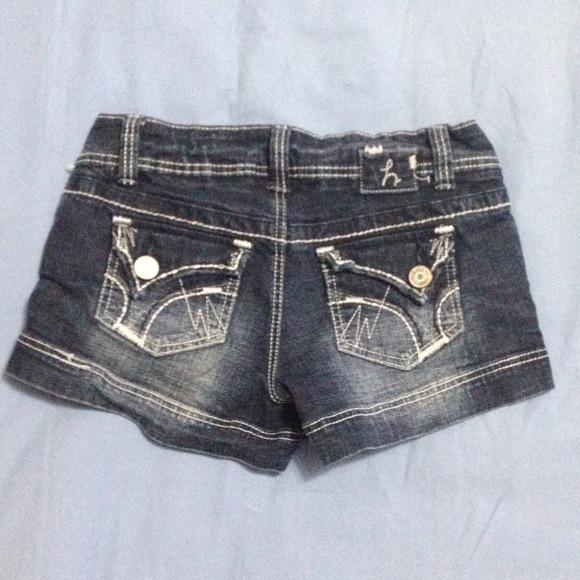 ❤SOLD❤👖Hydraulic Shorts dark wash