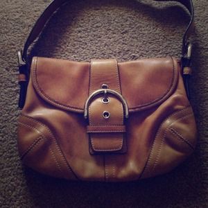 *Hold for @drsalad* Sand color Leather Coach Purse