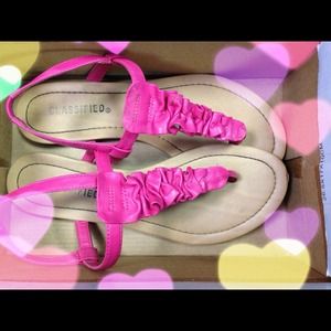 ✨Bright Fusia summer sandals ✨