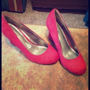 Red Dexter Wedges <3