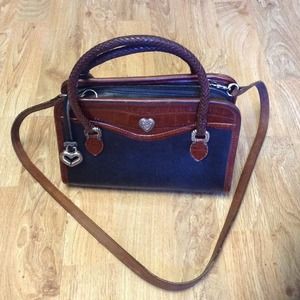 Very cute vintage Brighton Leather Bag