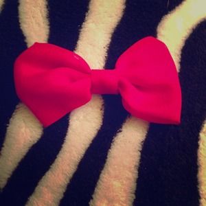 Red cute bow