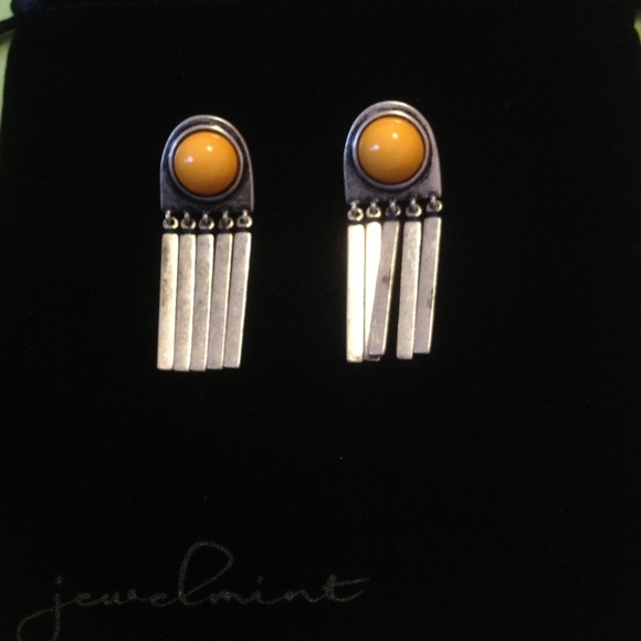 ****SOLD*****Jewelmint Rio Bravo Earrings